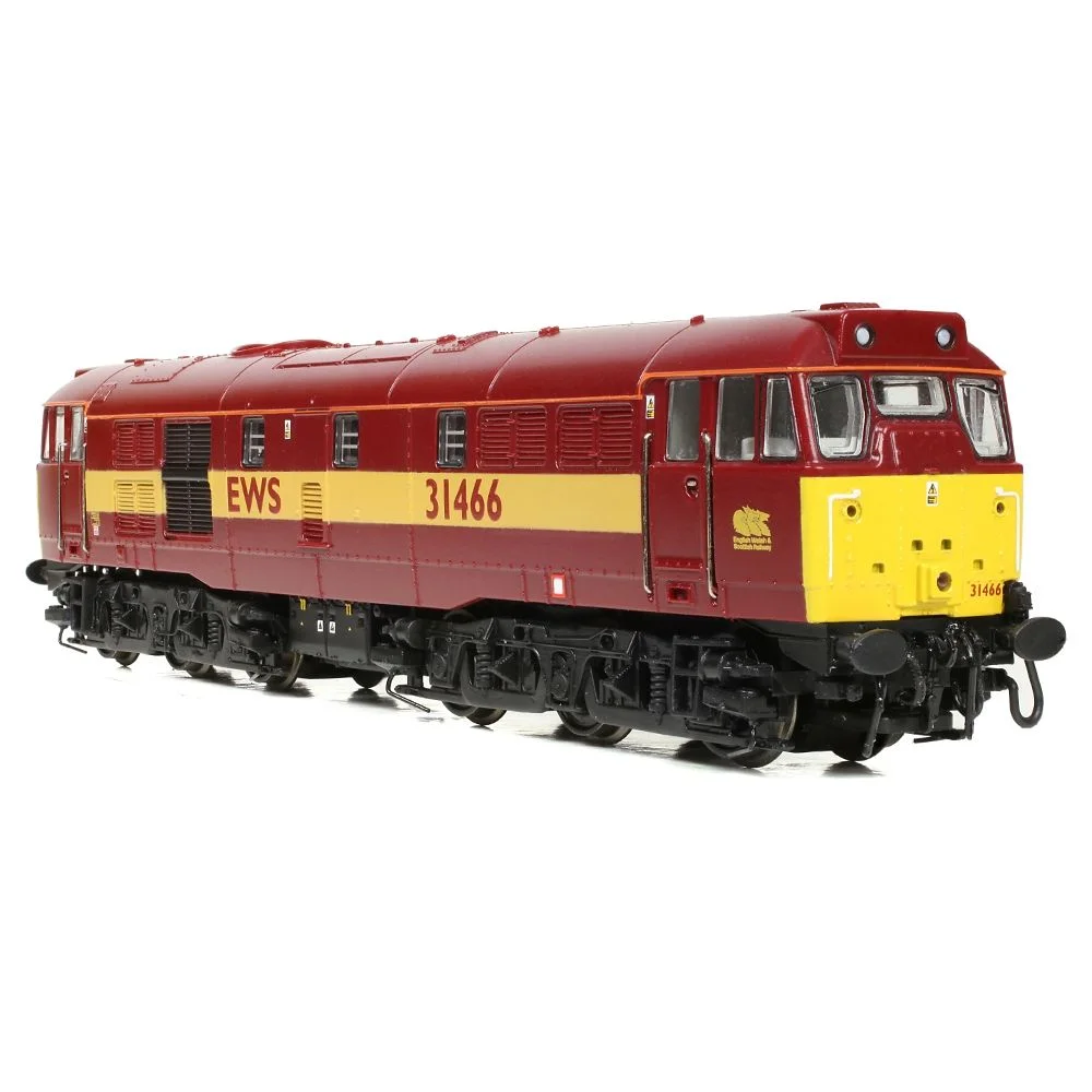 Graham Farish 371-137SD — Right Front Three Quarter View by Graham Farish