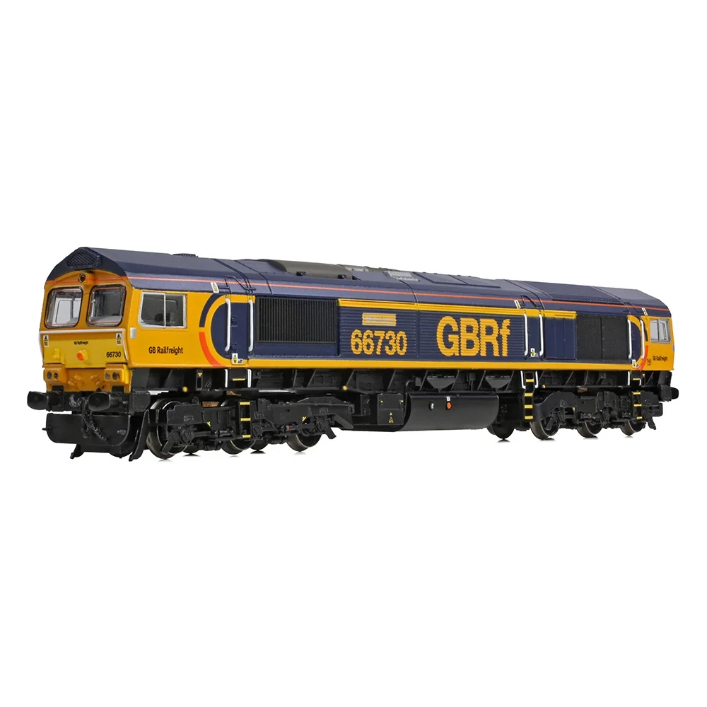 Graham Farish 371-396A — Left Front Three Quarter View by Graham Farish