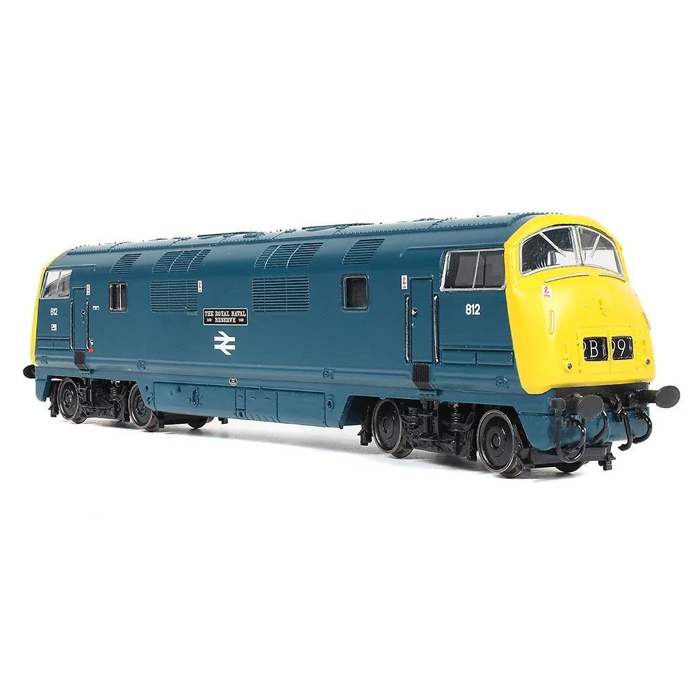 Graham Farish 371-601B — Right Front Three Quarter View by Graham Farish