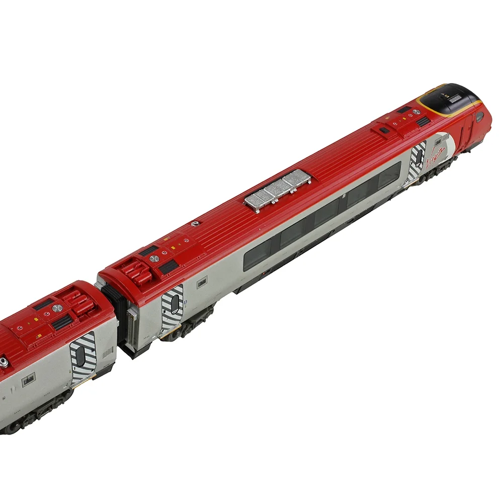 Graham Farish 371-680 — Overhead Chassis Detail View by Graham Farish