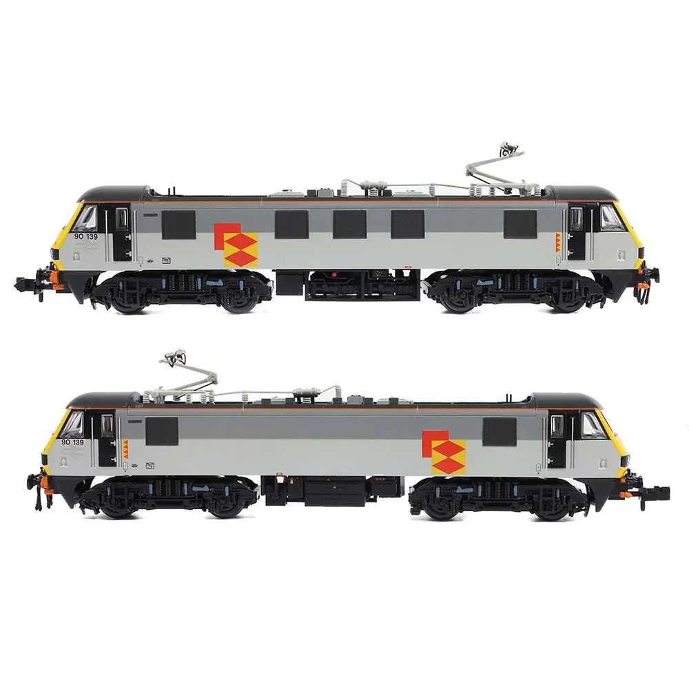 Graham Farish 371-781A — Side Elevation Both Directions by Graham Farish