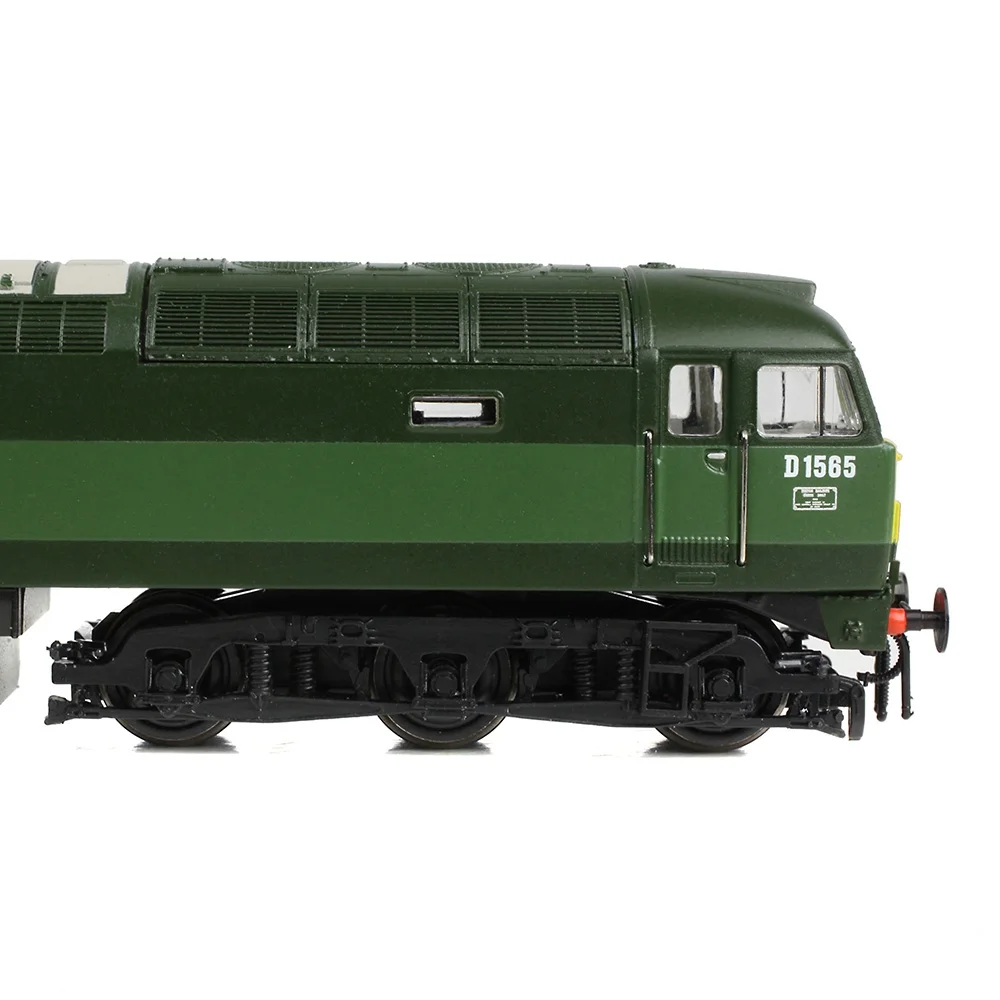Graham Farish 371-825D — Close Up Of Cab by Graham Farish