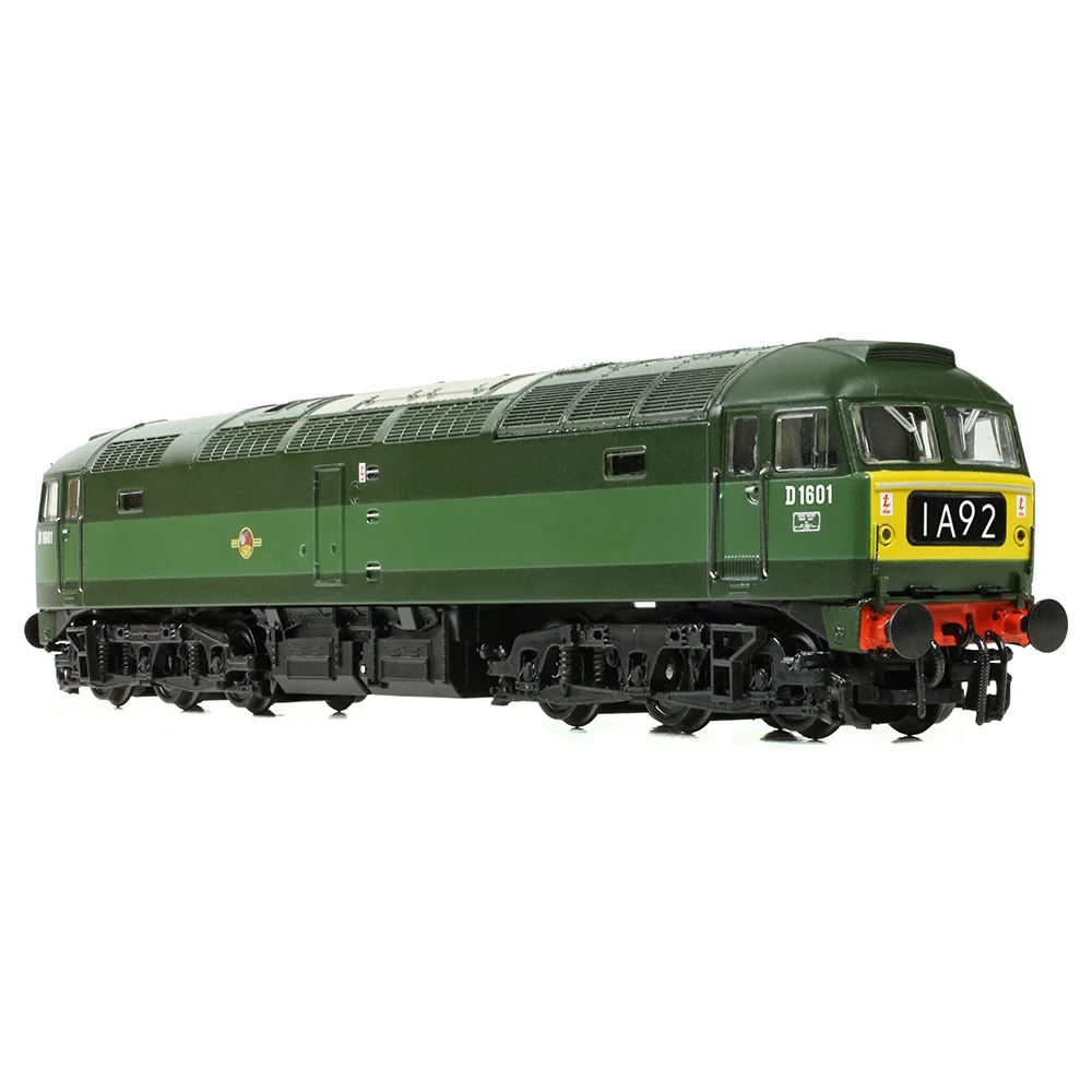 Graham Farish 371-825ESF — Right Front Three Quarter View by Graham Farish
