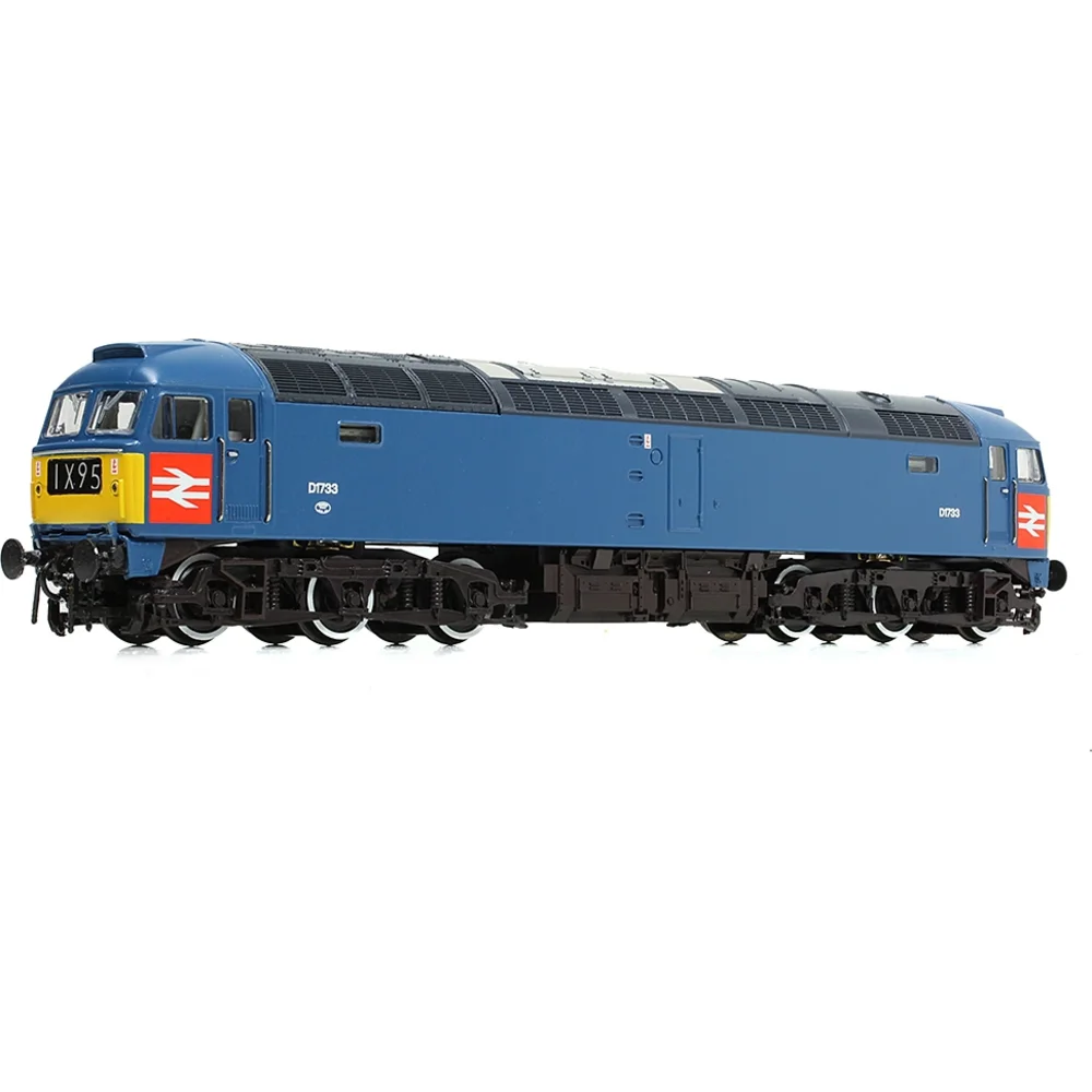 Graham Farish 371-825K — Left Front Three Quarter View by Graham Farish