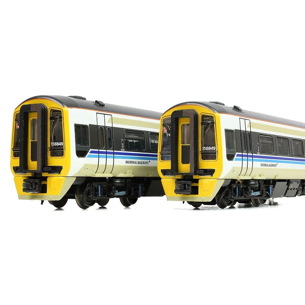 Graham Farish 371-850SF — Close Up Of Cab by Graham Farish
