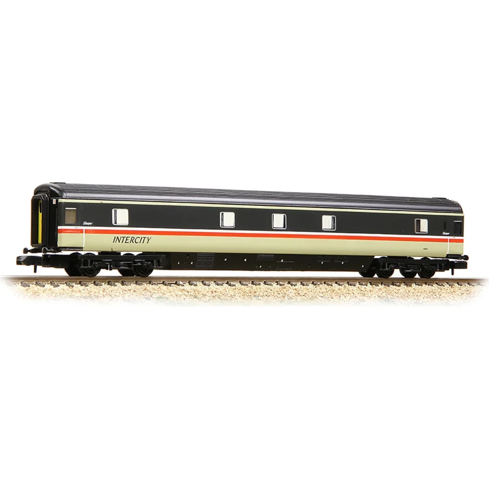 Graham Farish 374-478 — Right Track Display View by Graham Farish