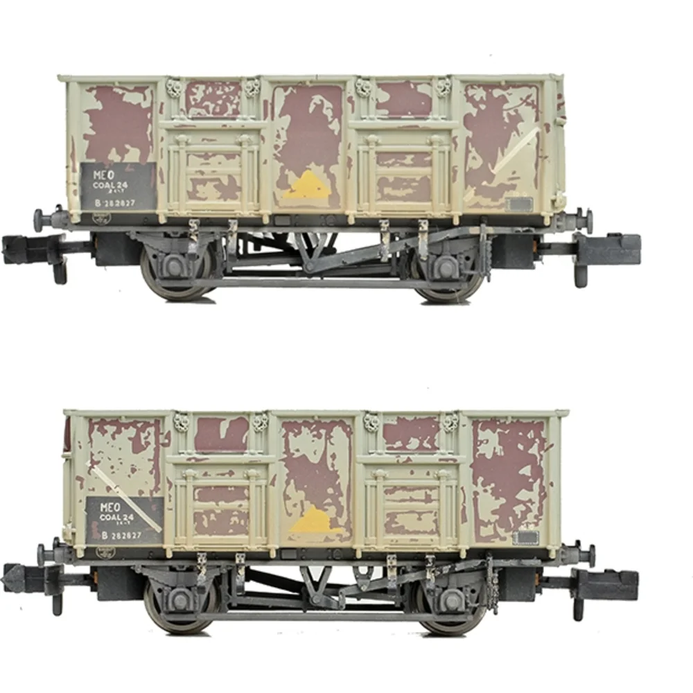 Graham Farish 378-052 — Side Elevation Both Directions by Graham Farish