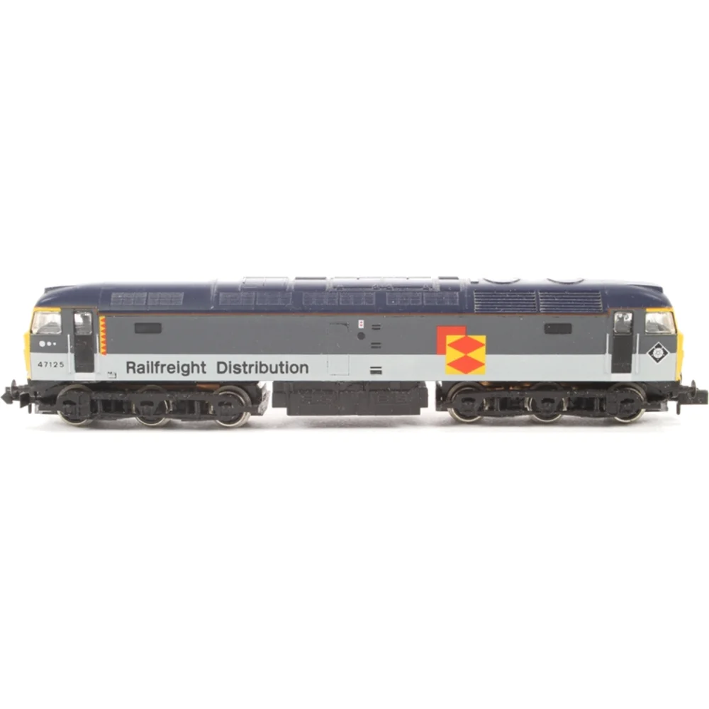 Graham Farish 8008 — Side Elevation Left Direction by Graham Farish