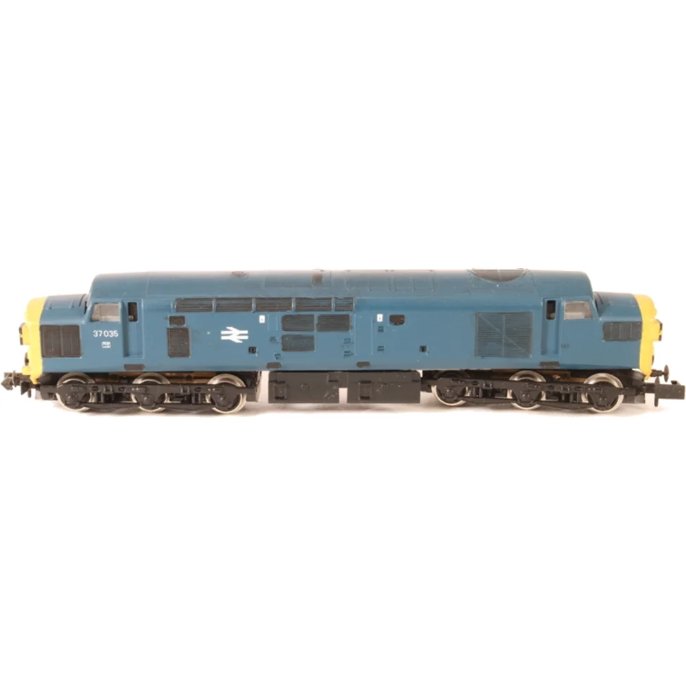 Graham Farish 8015 — Side Elevation Left Direction by Graham Farish