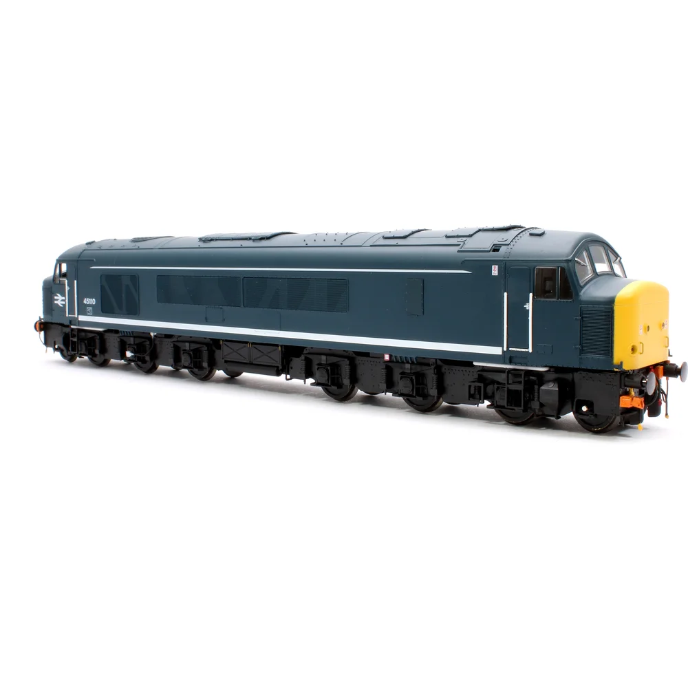 Heljan 45401 — Right Front Three Quarter View by Heljan