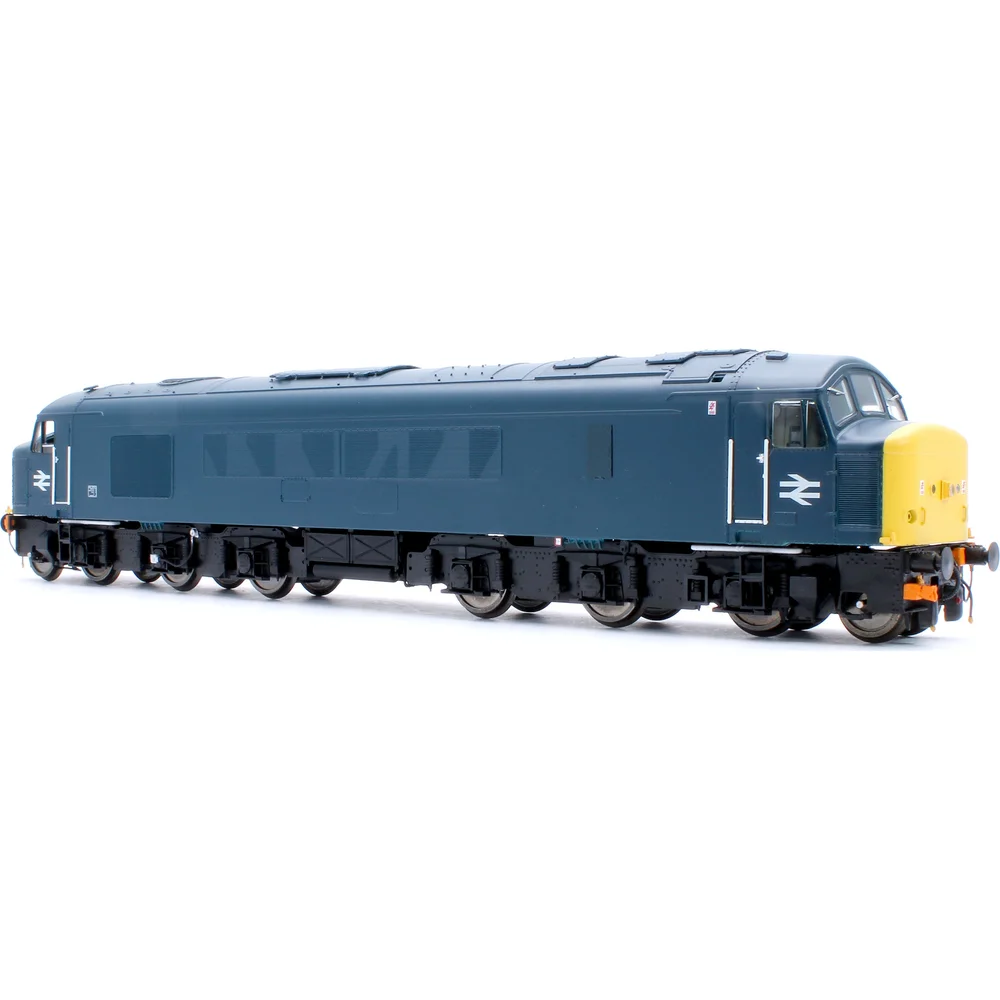 Heljan 45504 — Right Front Three Quarter View by Heljan