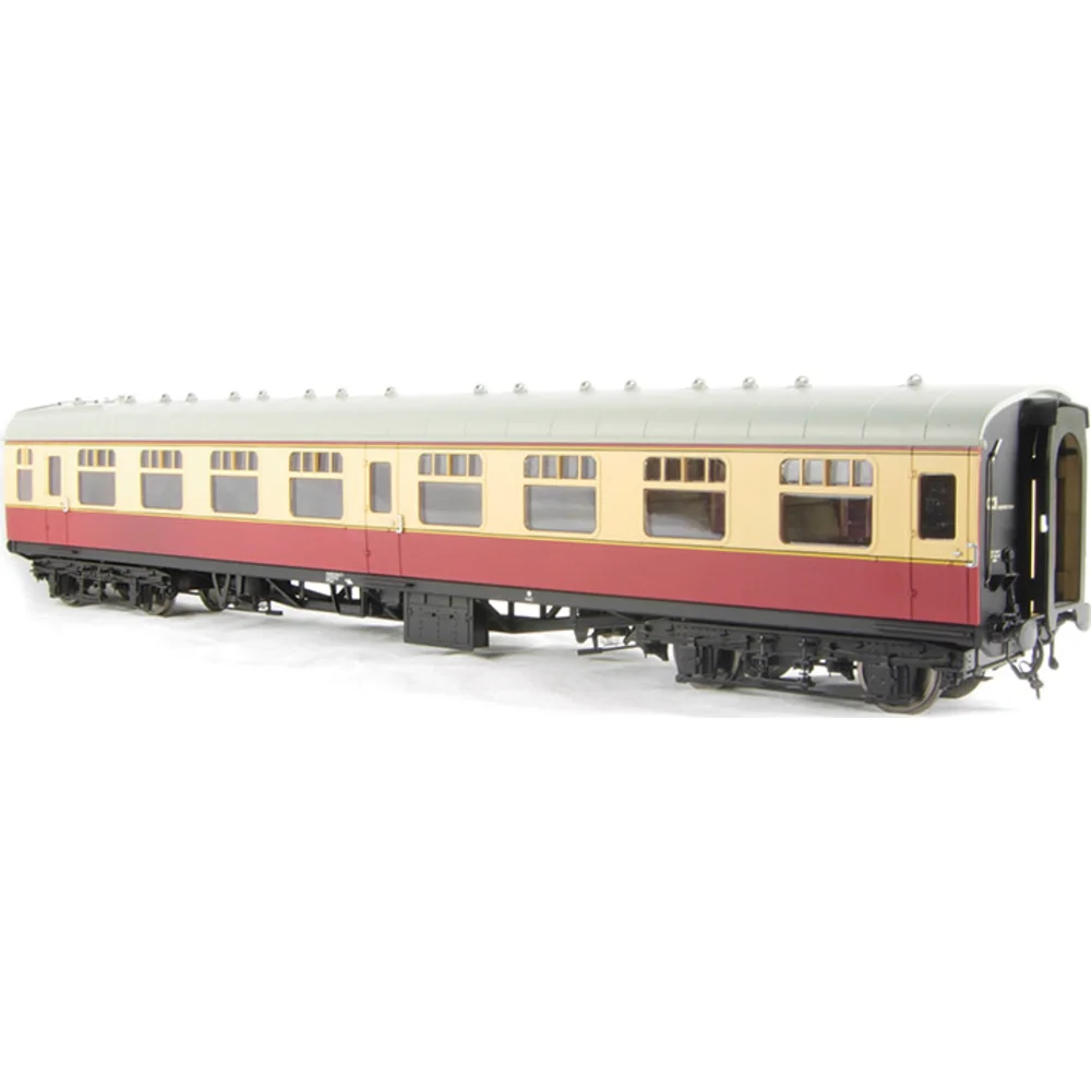 Heljan 4900 — Right Front Three Quarter View by Heljan