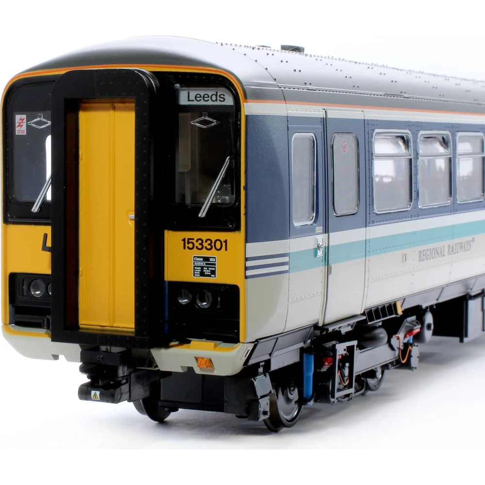Heljan 53203 — Close Up Of Cab by Heljan