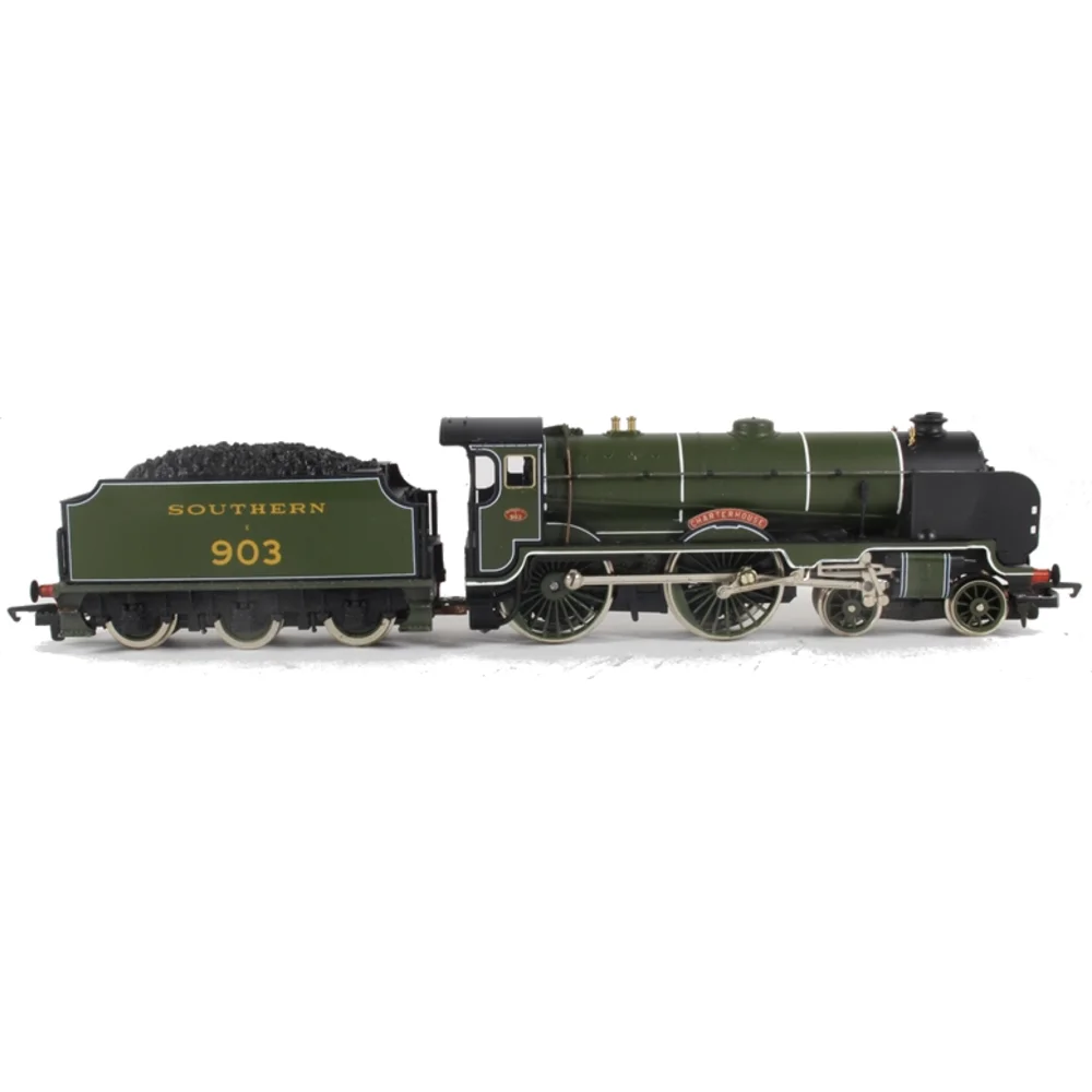 Hornby R057 — Side Elevation Right Direction by Hornby