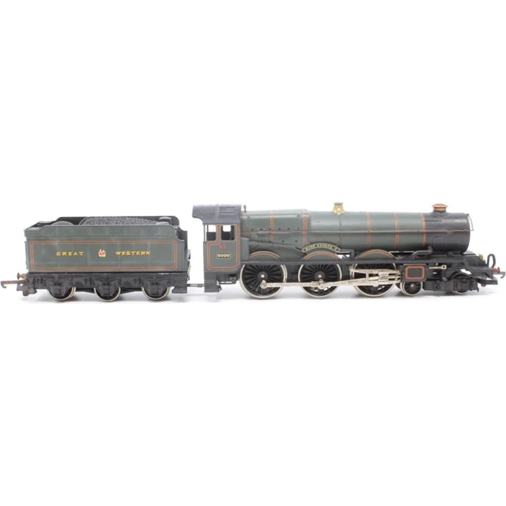 Hornby R070 — Side Elevation Right Direction by Hornby