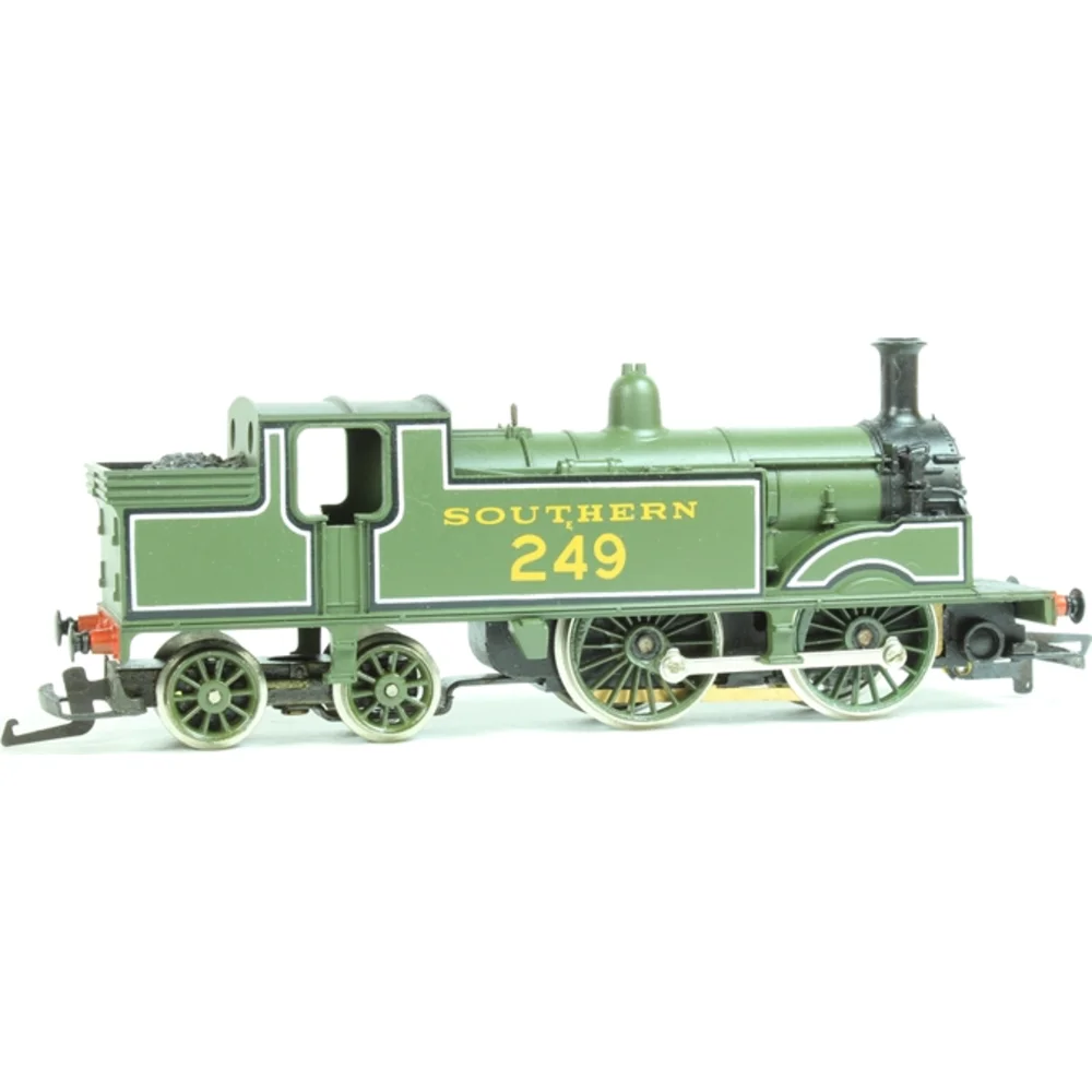 Hornby R103 — Side Elevation Right Direction by Hornby