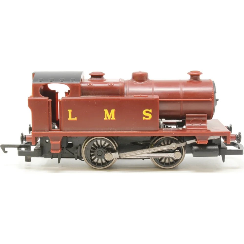 Hornby R1031 — Side Elevation Right Direction by Hornby