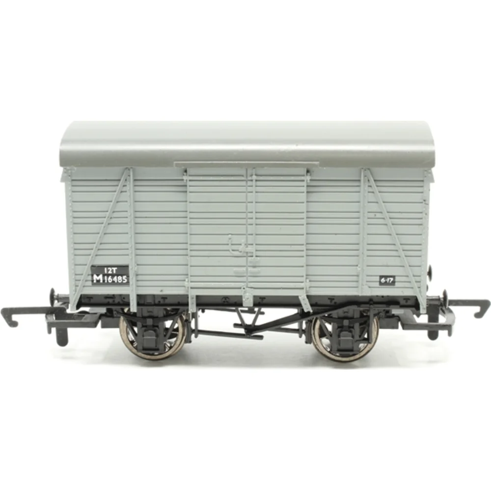 Hornby R1075 — Side Elevation Left Direction by Hornby