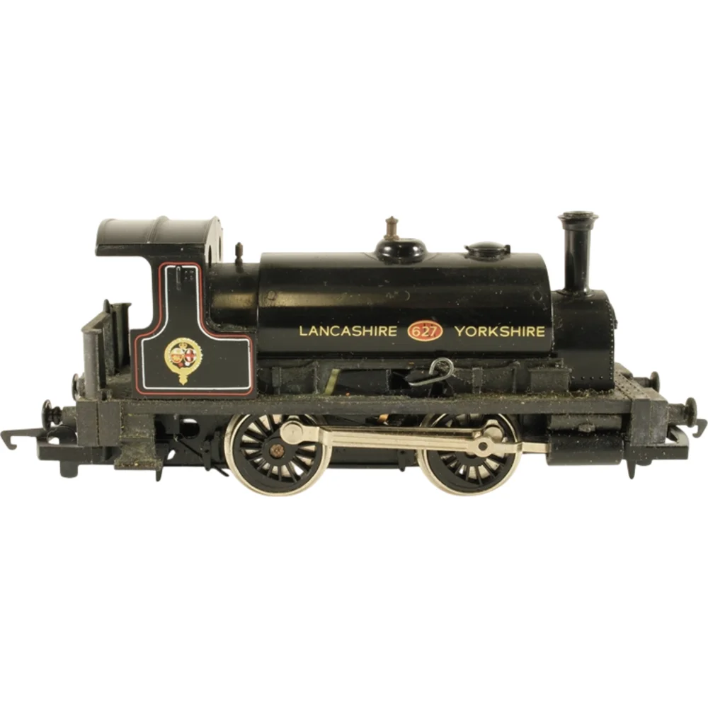 Hornby R150 — Side Elevation Right Direction by Hornby