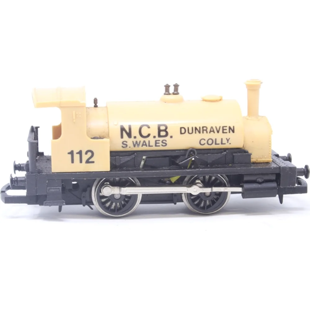 Hornby R162 — Side Elevation Right Direction by Hornby