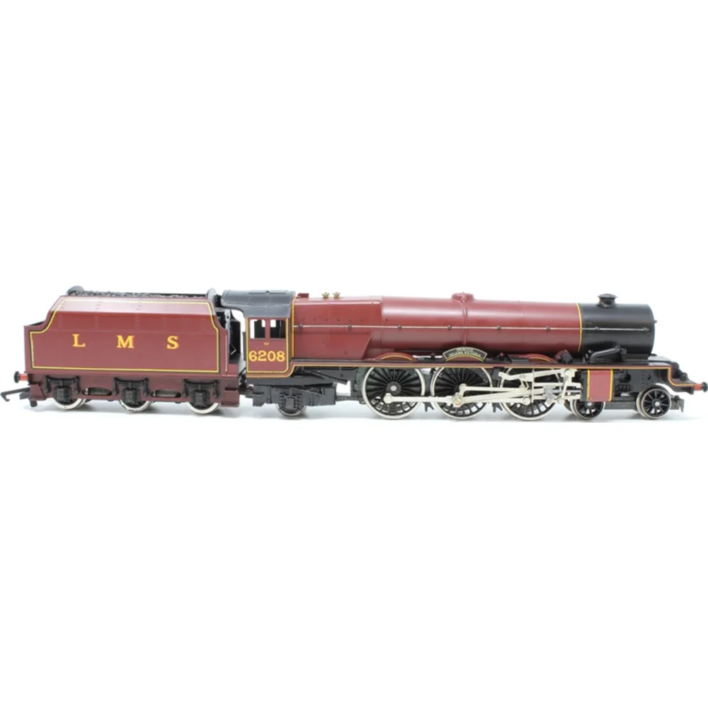 Hornby R2033 — Side Elevation Right Direction by Hornby