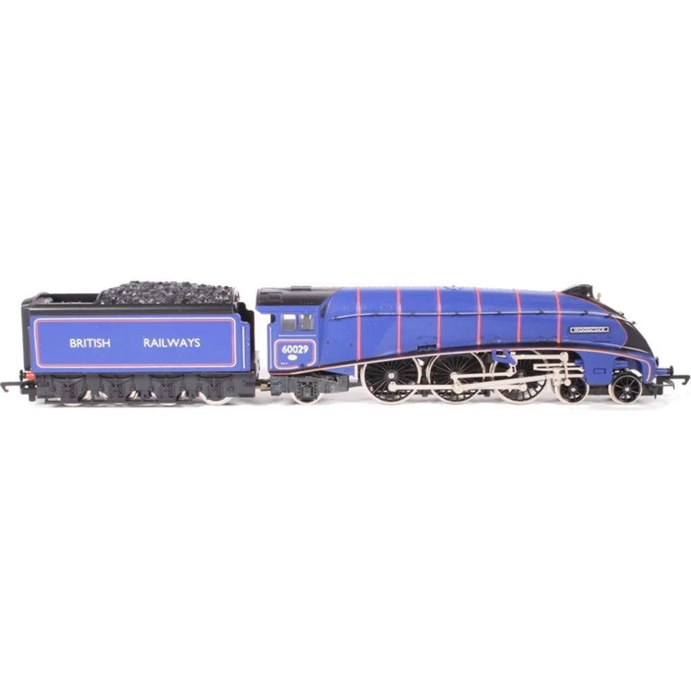 Hornby R2037 — Side Elevation Right Direction by Hornby