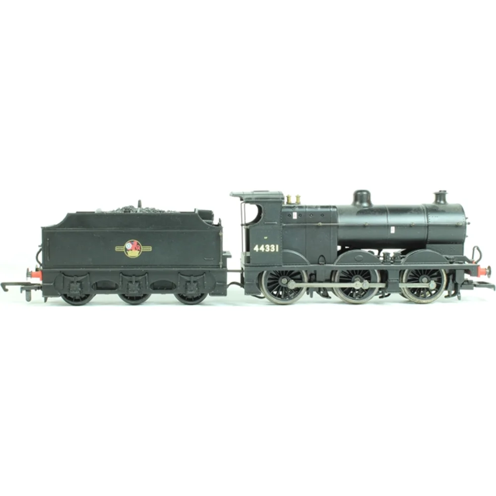 Hornby R2066 — Side Elevation Right Direction by Hornby