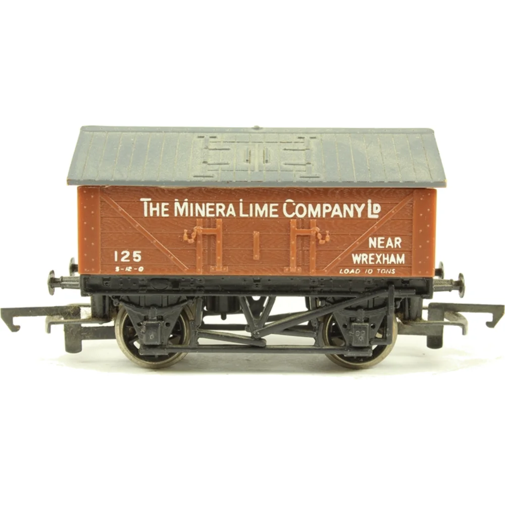 Hornby R211 — Side Elevation Left Direction by Hornby