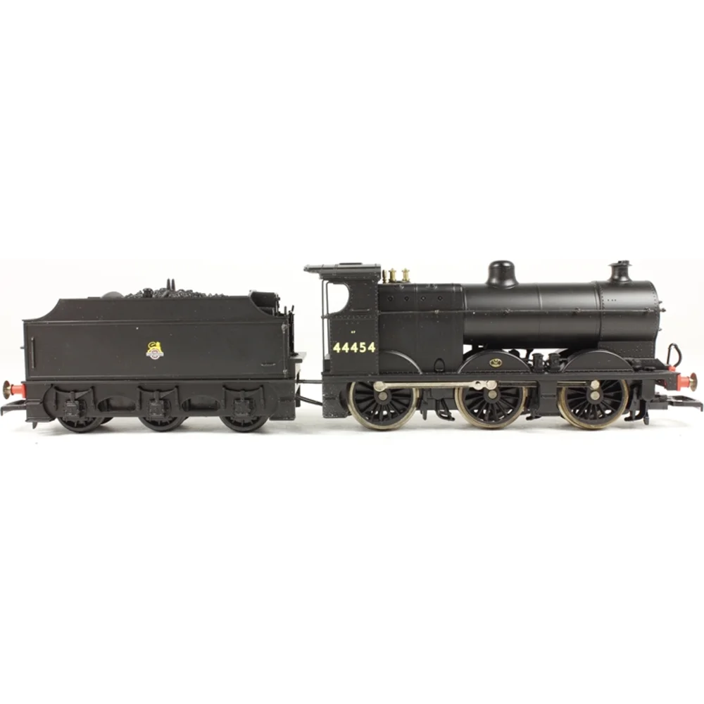 Hornby R2276A — Side Elevation Right Direction by Hornby