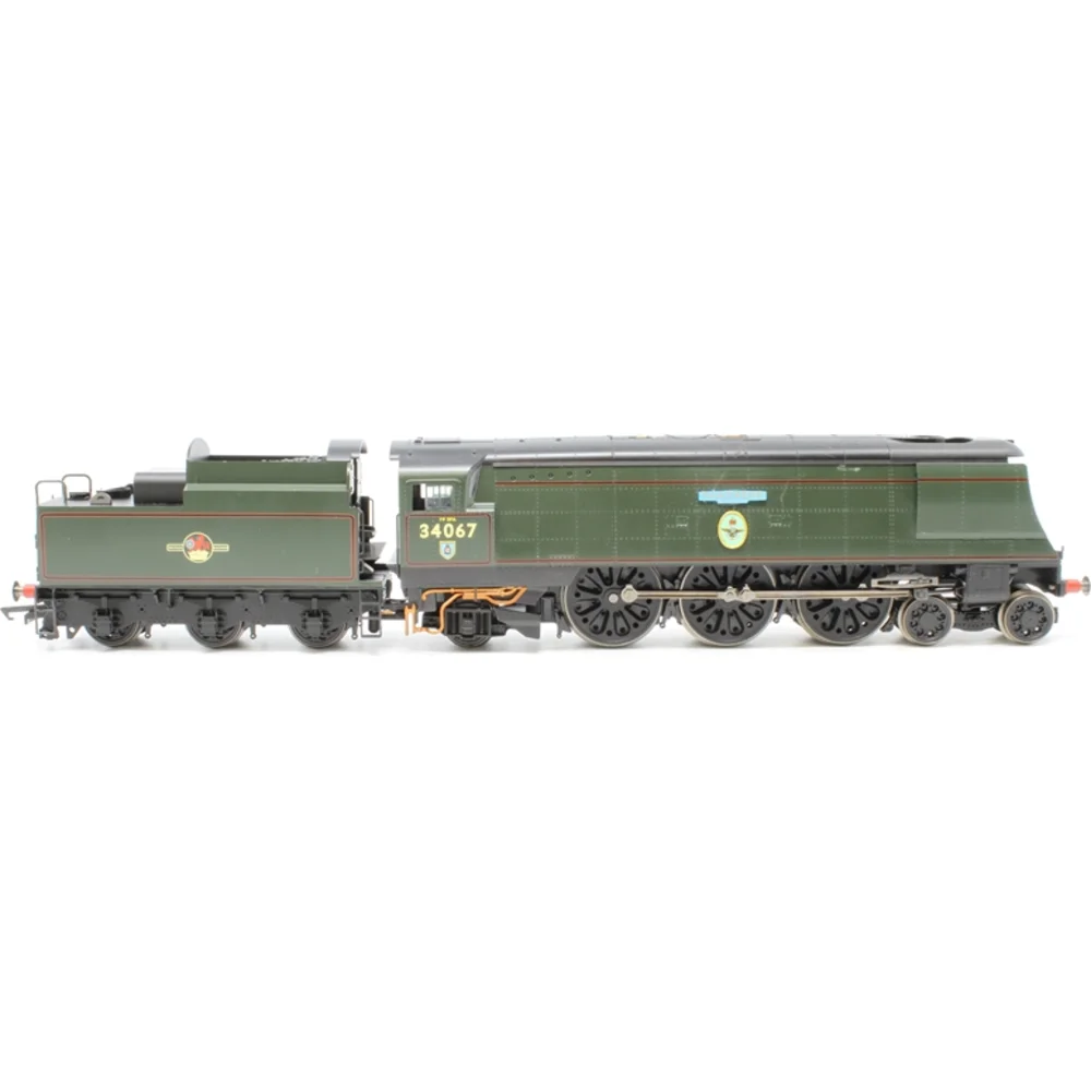 Hornby R2308M — Side Elevation Right Direction by Hornby