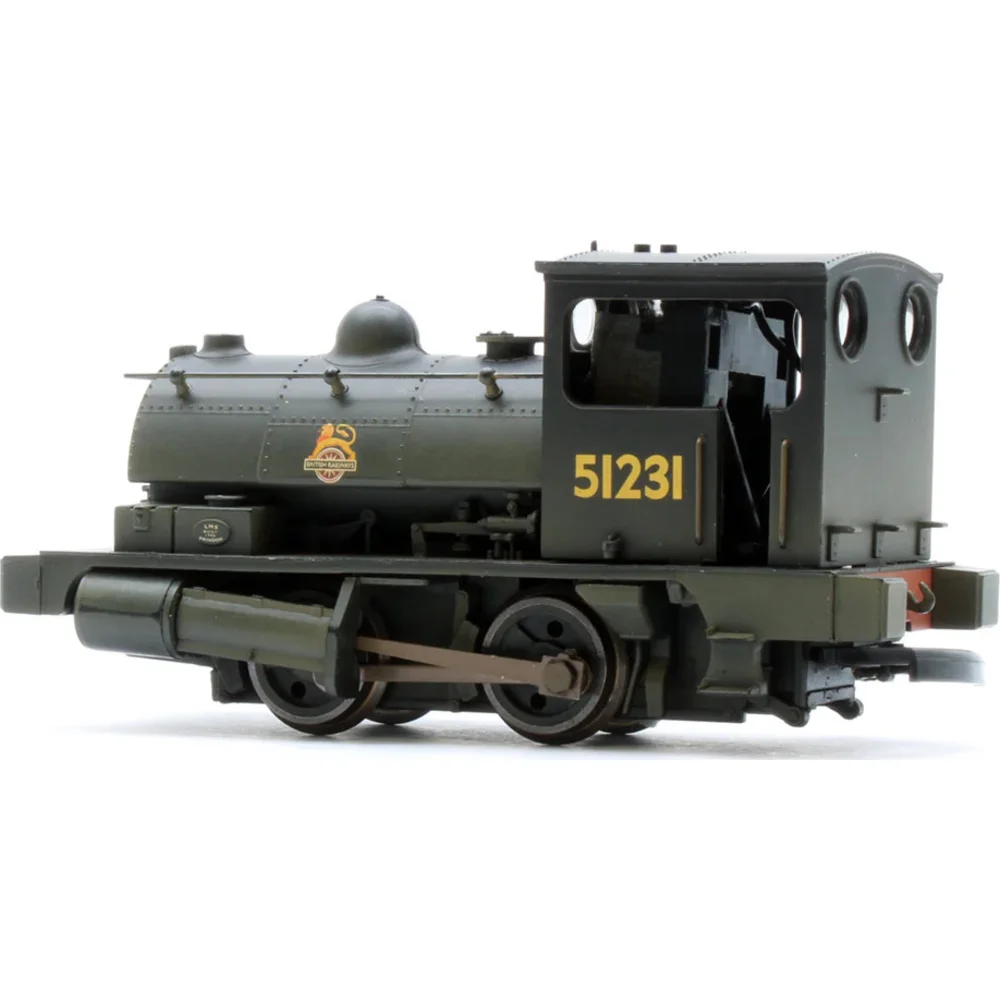 Hornby R2335 — Right Rear Three Quarter View by Hornby