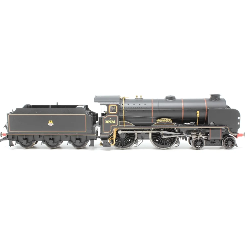 Hornby R2815 — Side Elevation Right Direction by Hornby
