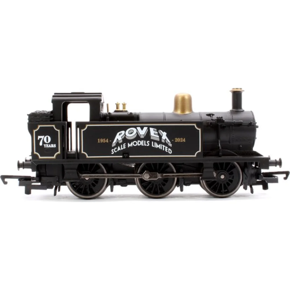Hornby R30337 — Side Elevation Right Direction by Hornby