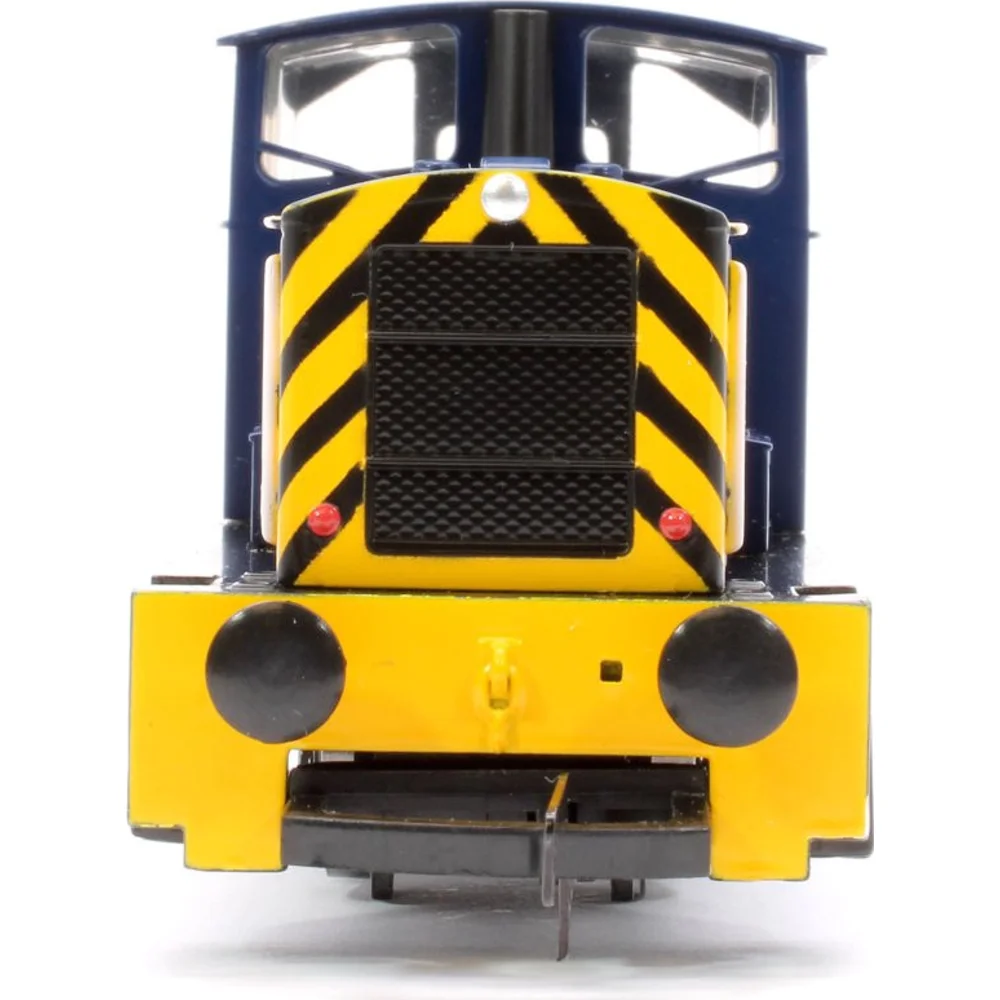 Hornby R30381 — Front Elevation by Hornby