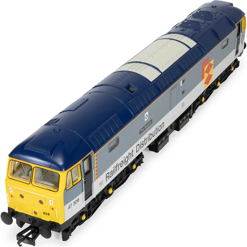 Hornby R30440TXS — Overhead Chassis Detail View by Hornby