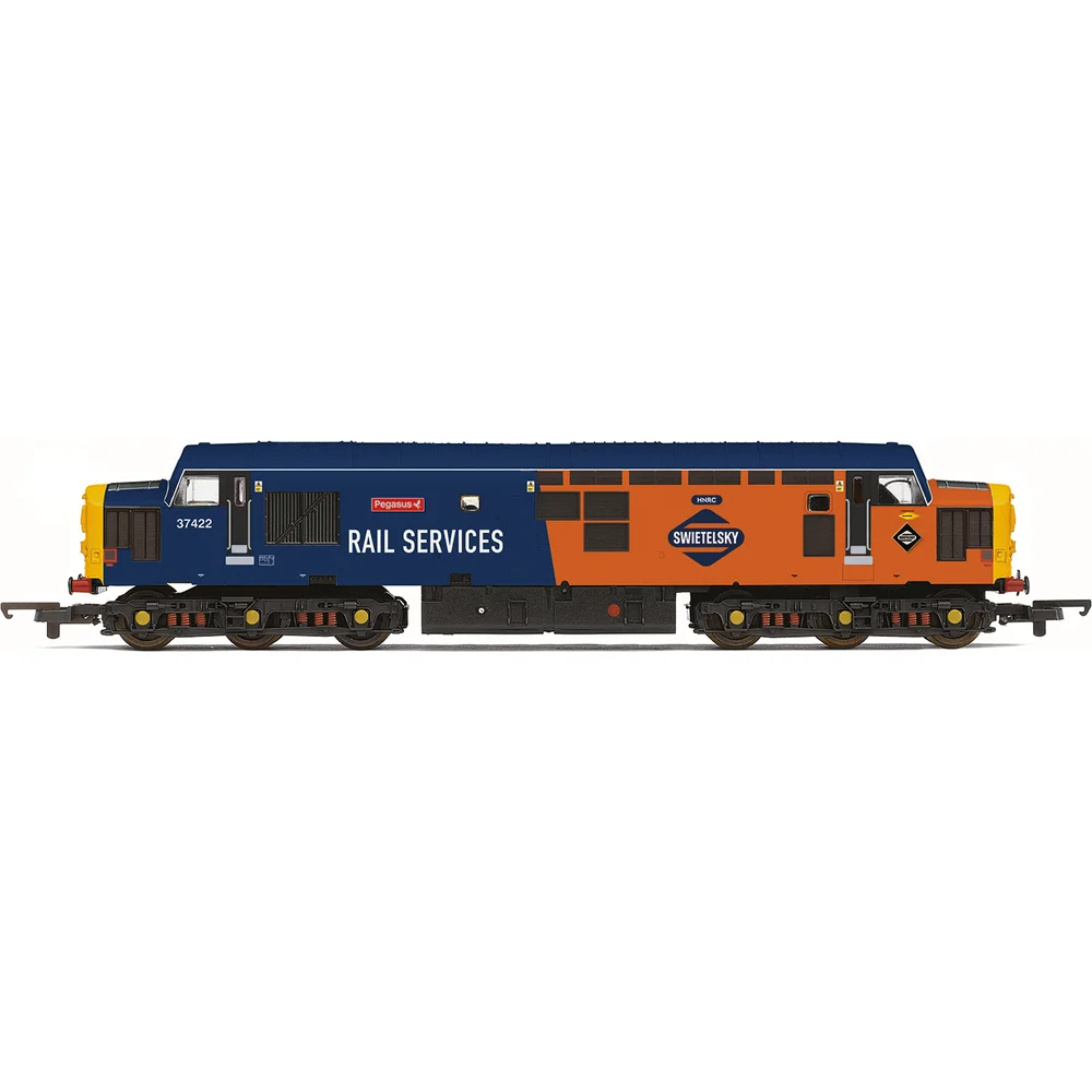 Hornby R30544 — Side Elevation by Hornby