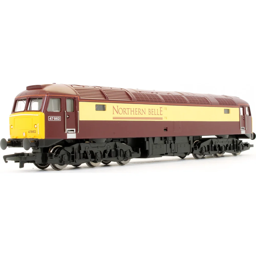Hornby R3153 — Left Rear Three Quarter View by Hornby