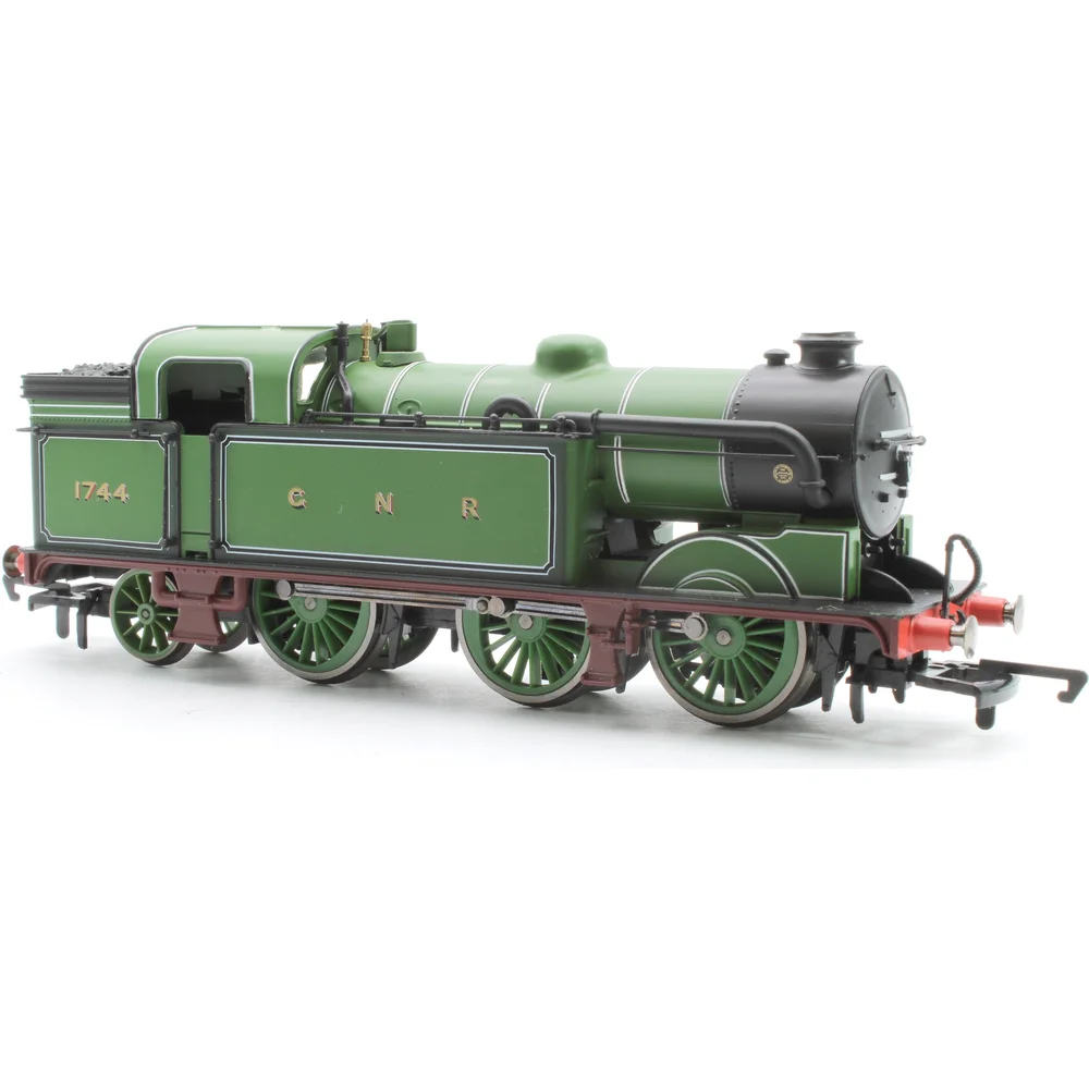 Hornby R3187 — Right Front Three Quarter View by Hornby