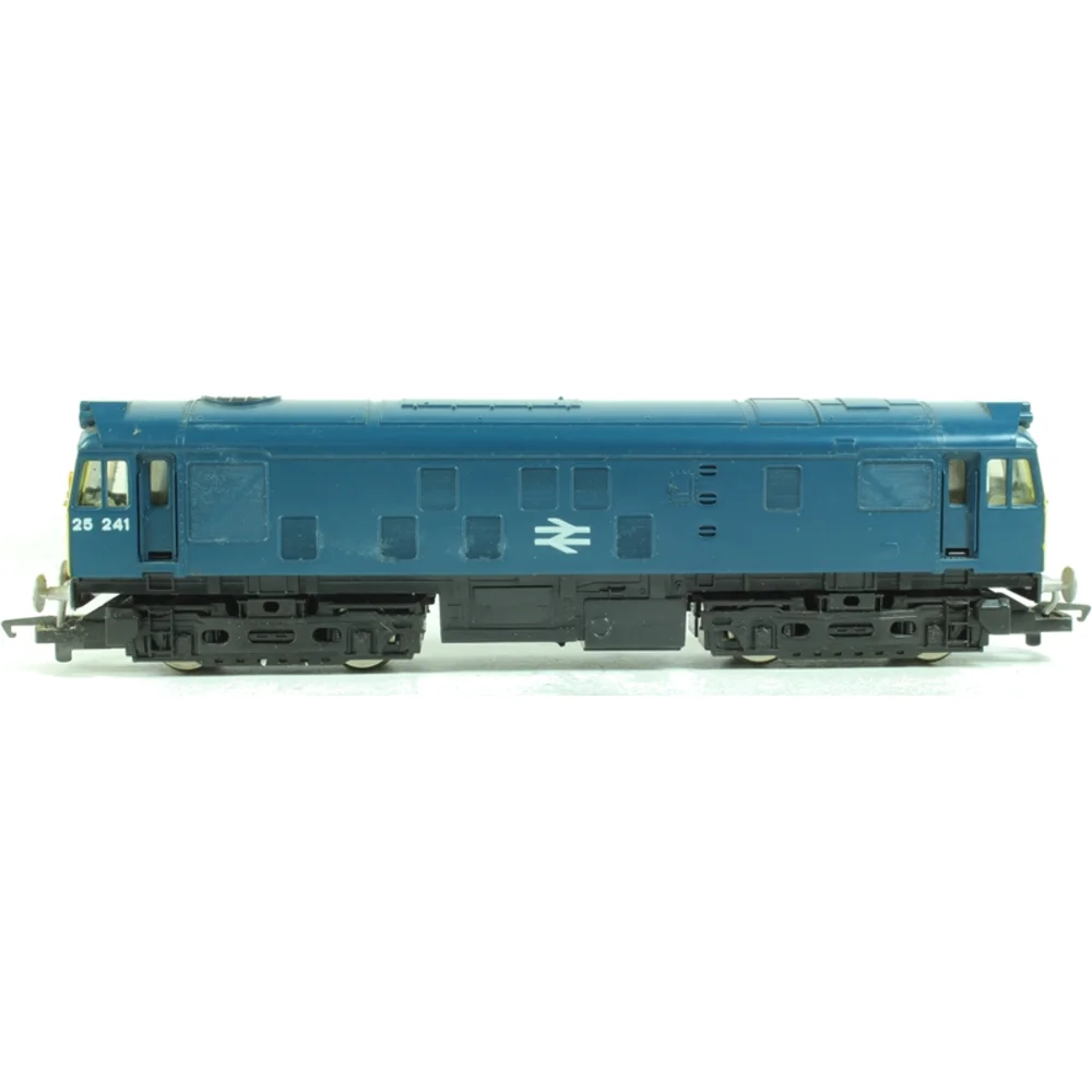 Hornby R326 — Side Elevation Left Direction by Hornby