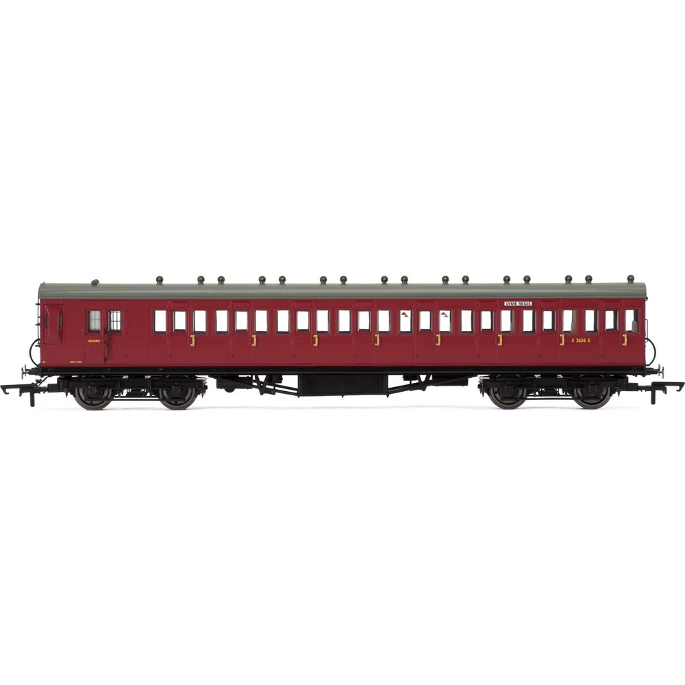 Hornby R3398 — Side Elevation by Hornby