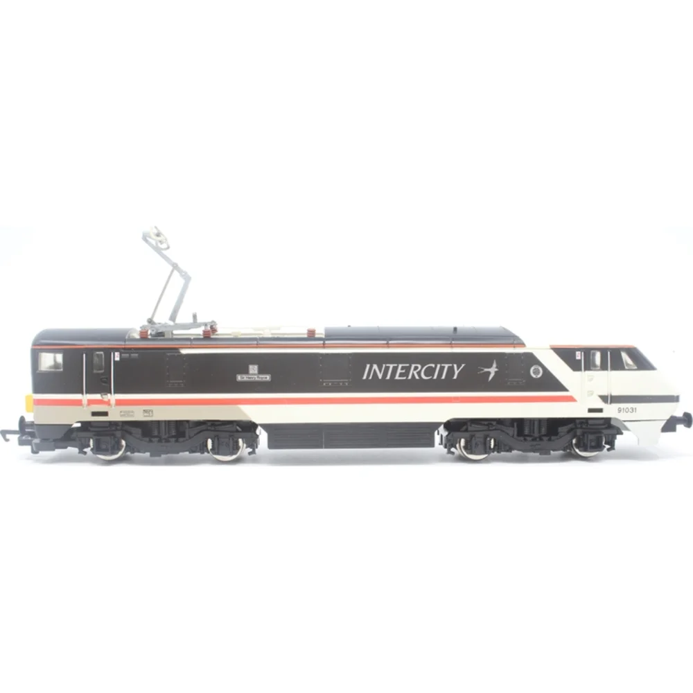 Hornby R367 — Side Elevation Right Direction by Hornby