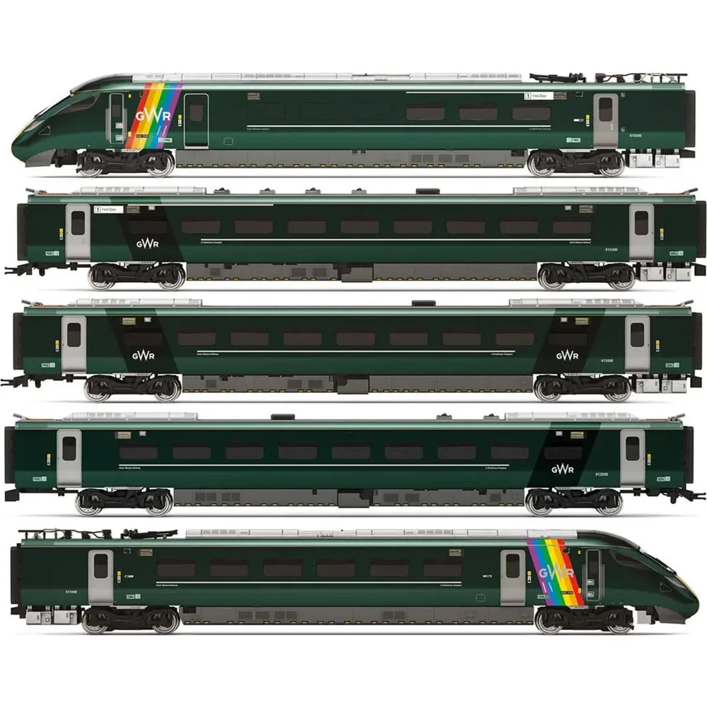 Hornby R3872 — Side Elevation by Hornby