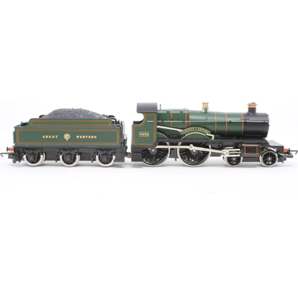 Hornby R390 — Side Elevation Right Direction by Hornby