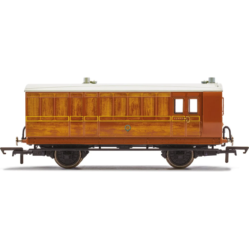 Hornby R3961 — Side Elevation by Hornby