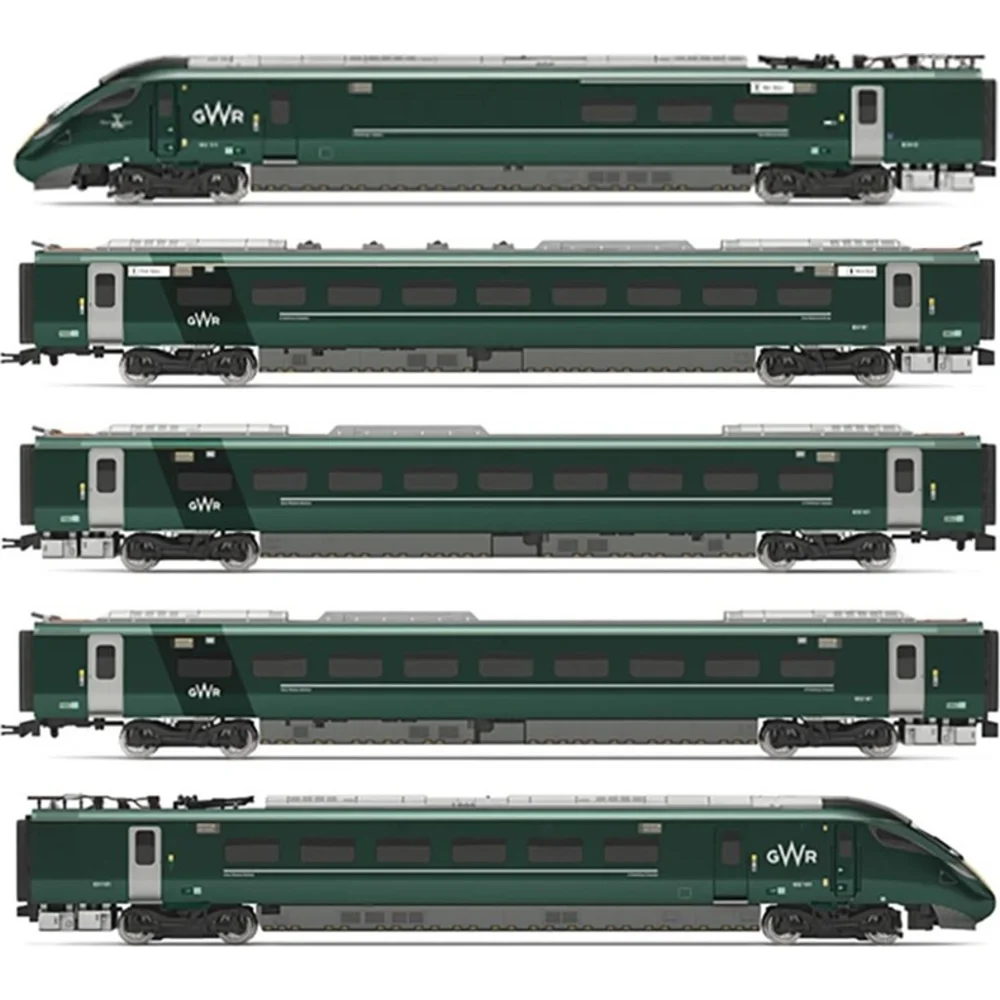 Hornby R3967 — Side Elevation by Hornby