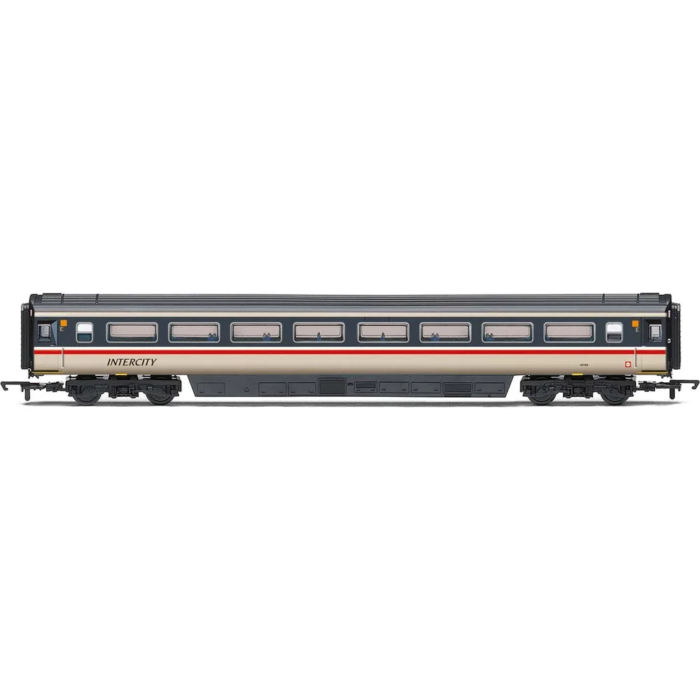 Hornby R40003 — Side Elevation by Hornby