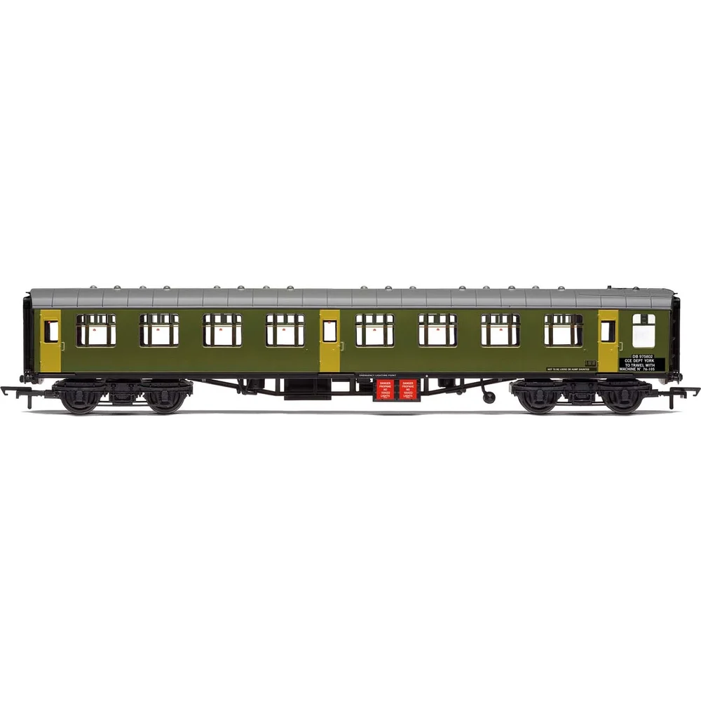 Hornby R40007 — Side Elevation by Hornby