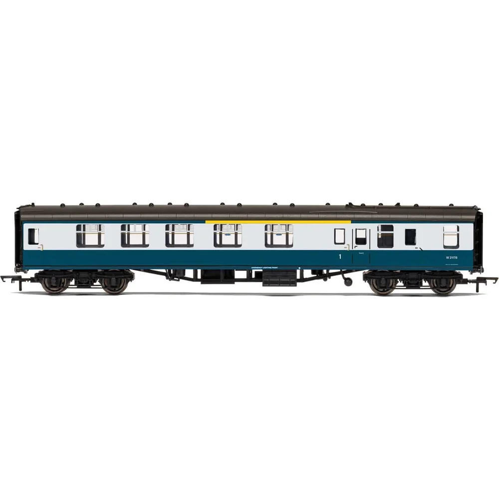 Hornby R40023 — Side Elevation by Hornby