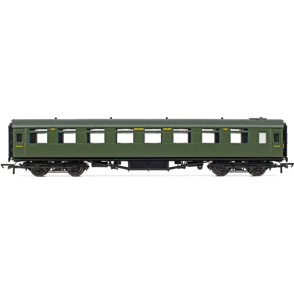 Hornby R40030A — Side Elevation by Hornby