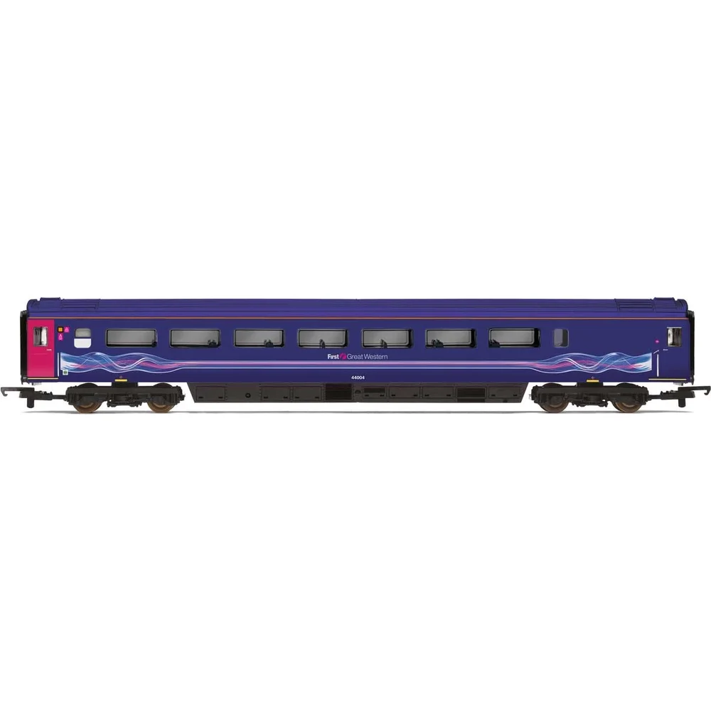 Hornby R40034 — Side Elevation by Hornby
